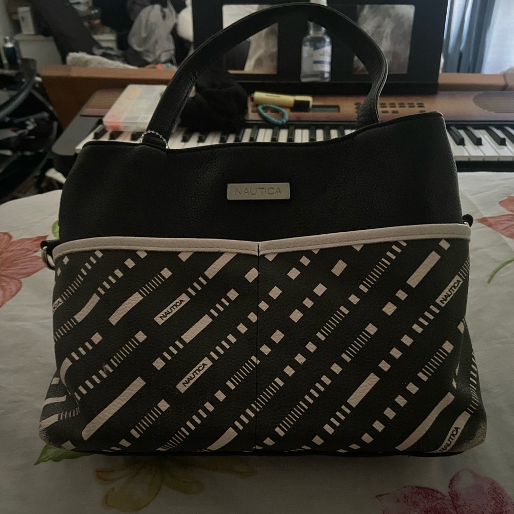 A medium/small nautica tote-purse